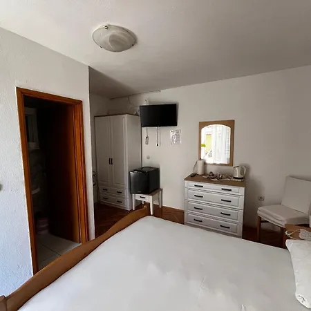 And Ruza Apartamento Trogir