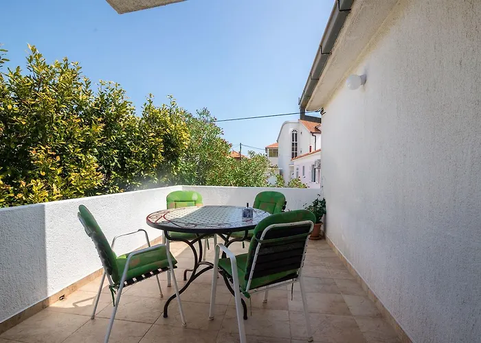 And Ruza 公寓 特罗吉尔